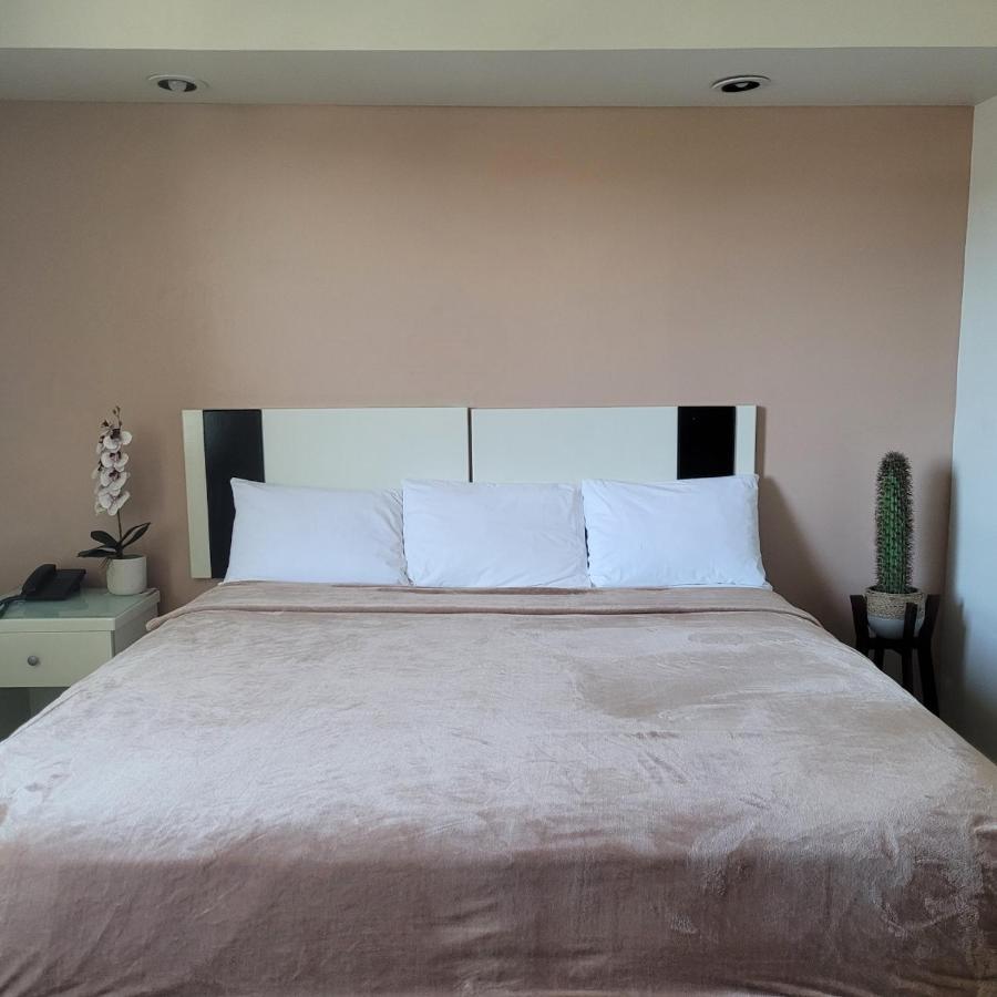 Hotel Cali Blvd.